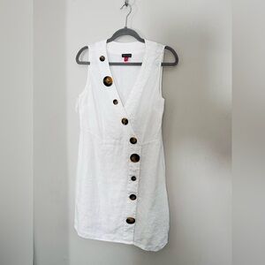 Vince Camuto White/Ivory Sleeveless Dress